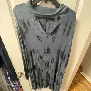 Women’s 3XL, blue tie-dye tunic dress